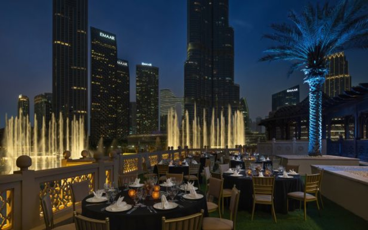 فندق القصر داون تاون