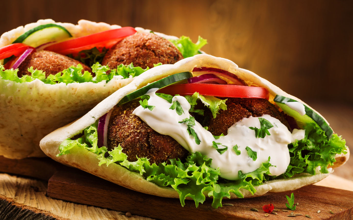 Falafel wraps