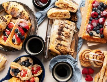 Weekend plans? Sorted. Hit up the best new cafes in Dubai for perfect brews and brunch plates.