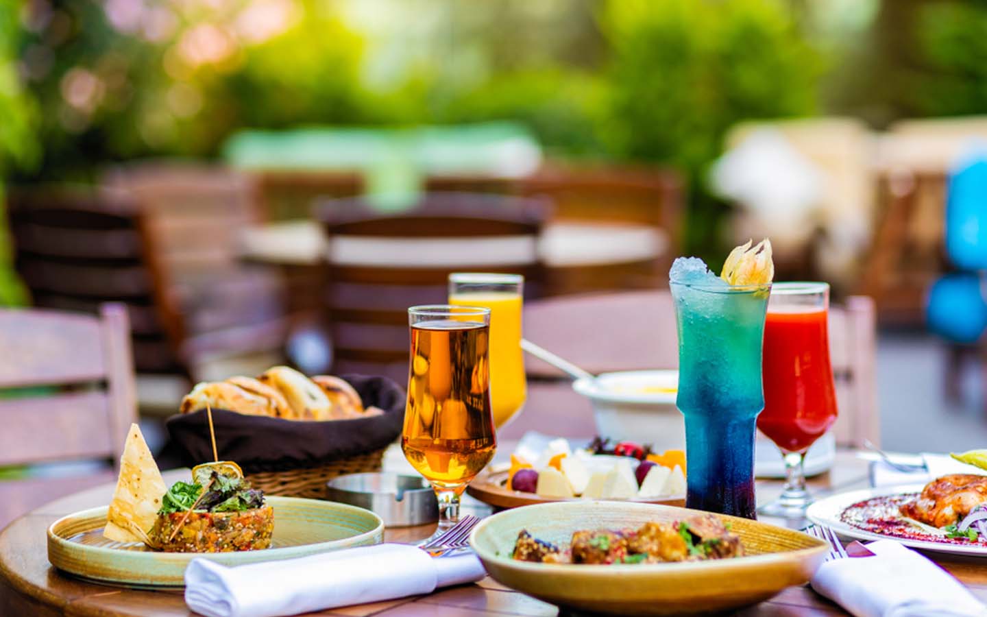 food and cocktails