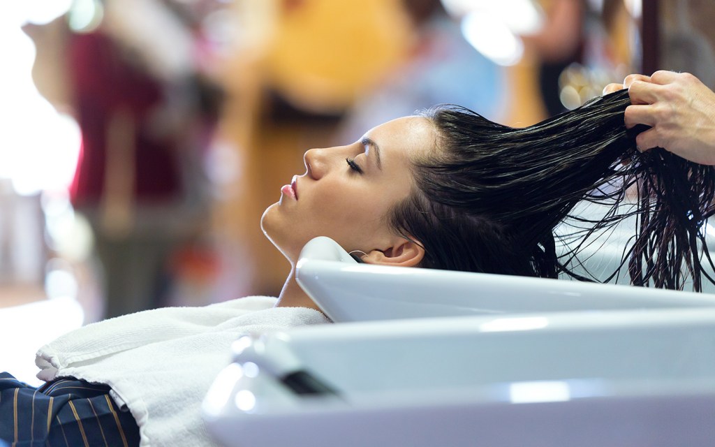Beauty Salon In Bur Dubai