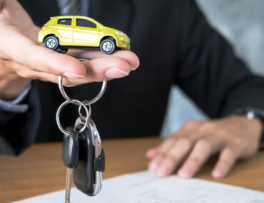 نقل ملكية السيارة في الامارات