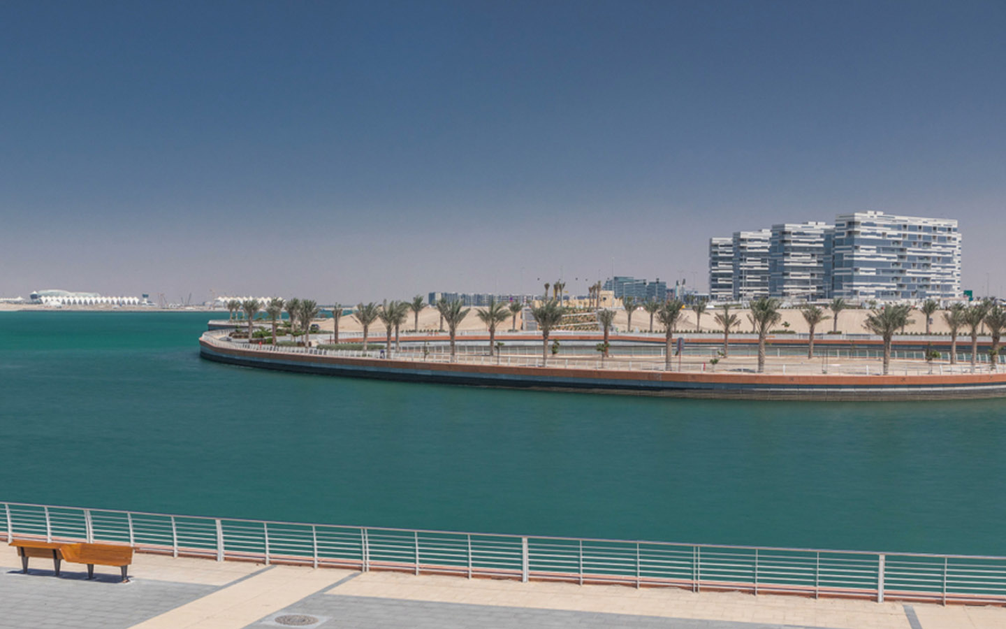 الواجهة البحرية في جزيرة ياس