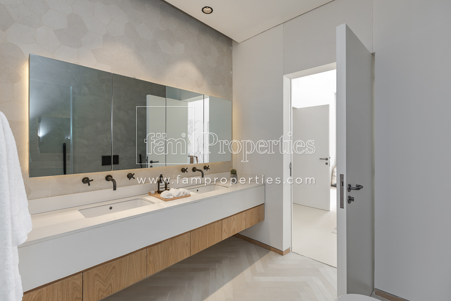 House Of The Week Canvas by KOA 2bed duplex apartment