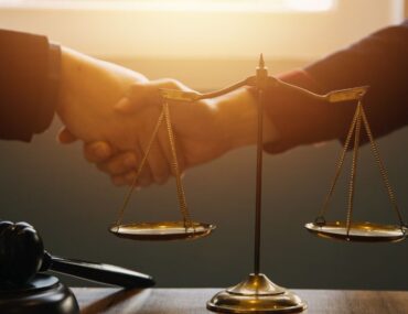 best law consultants in dubai for proficient legal advices