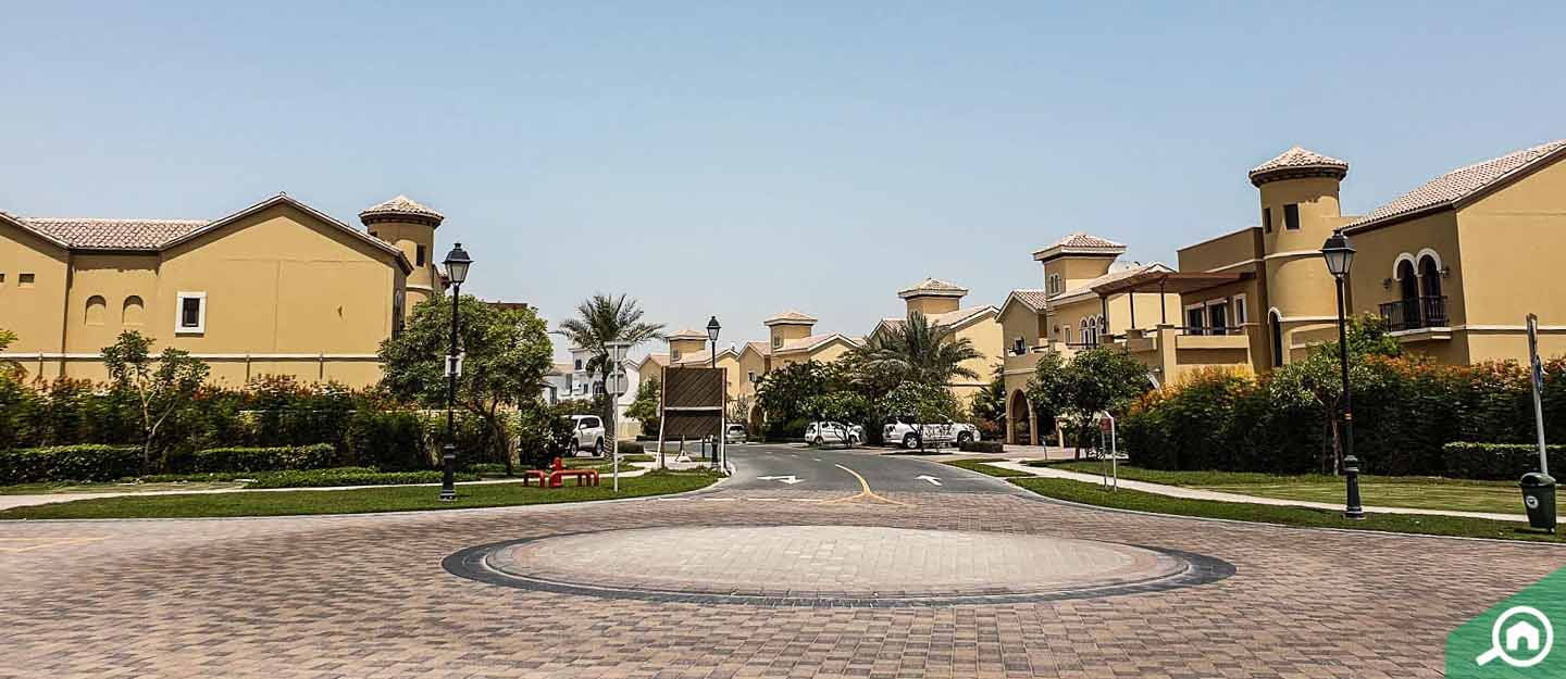 السكن في مجمع ذا فيلا