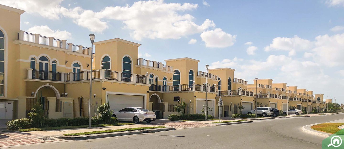 popular areas with rental villas in jumeirah park