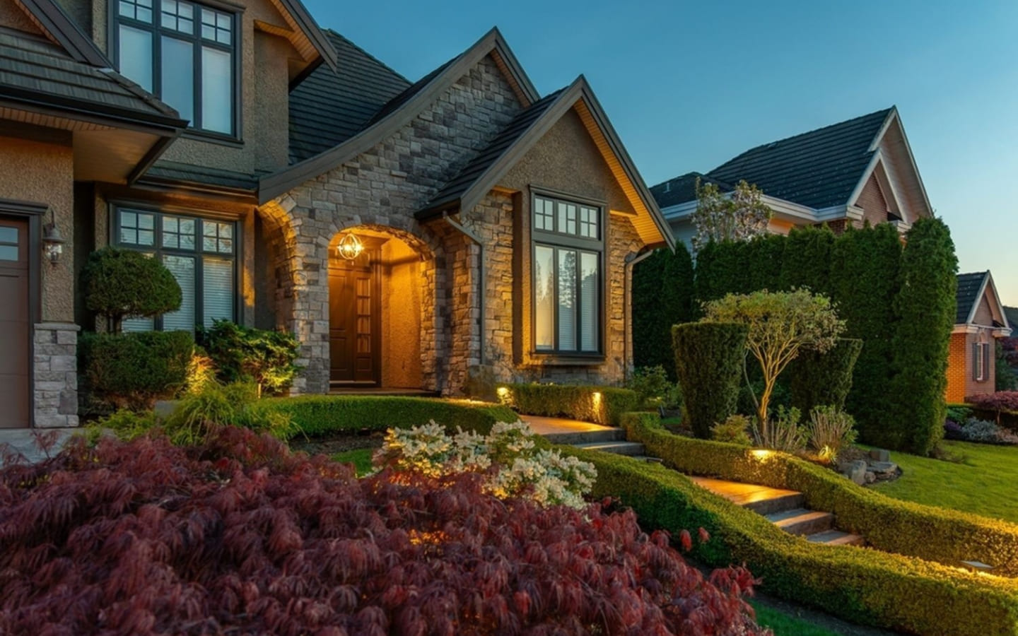 بيت كلاسيكي فاخر