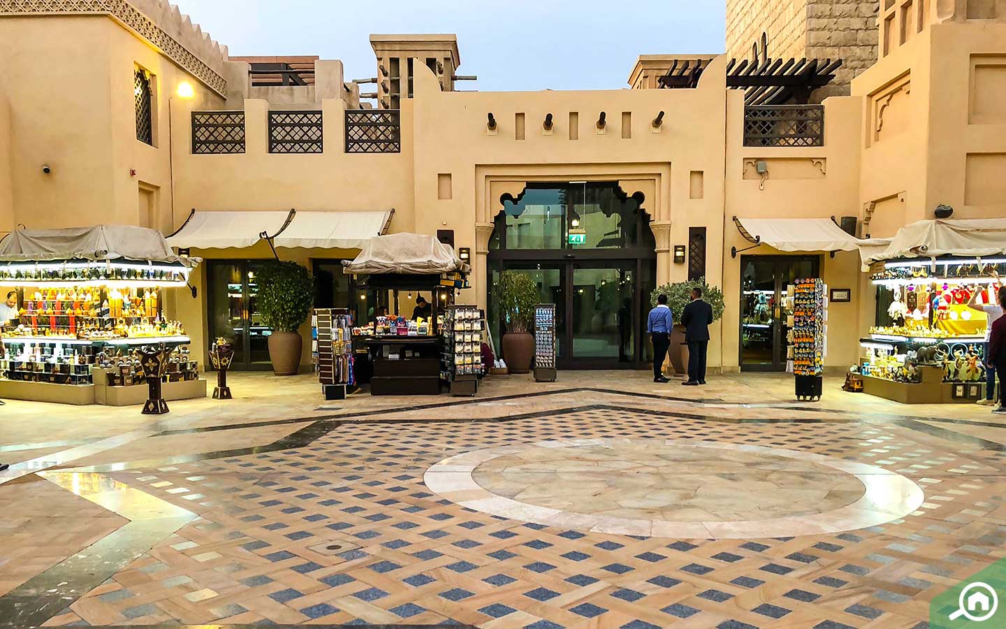 Best Souks in Dubai Spice Souk, Textile Souk & More! MyBayut