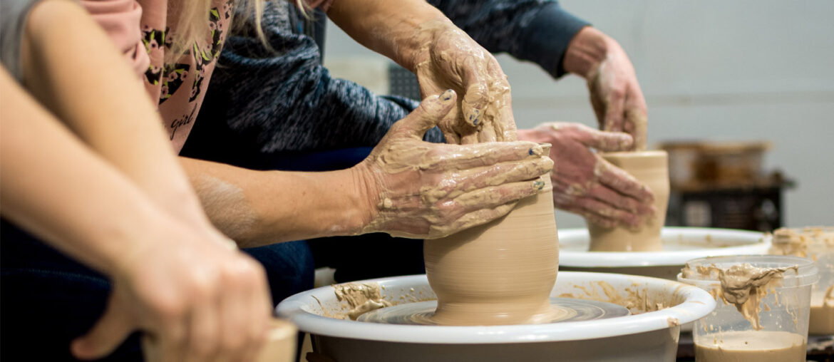 Best Pottery Classes in Dubai Yadawei, Oka Ceramics & More MyBayut