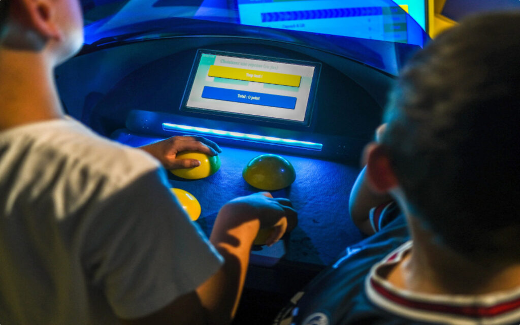 غرفة الاختبار في دبي