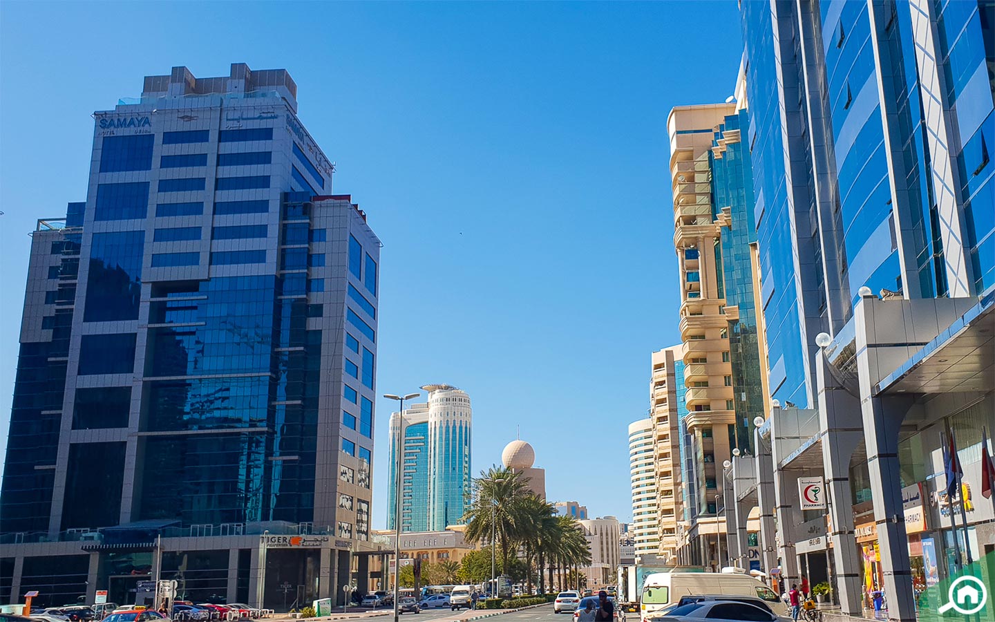 View of buildings with flats in Riggat Al Buteen