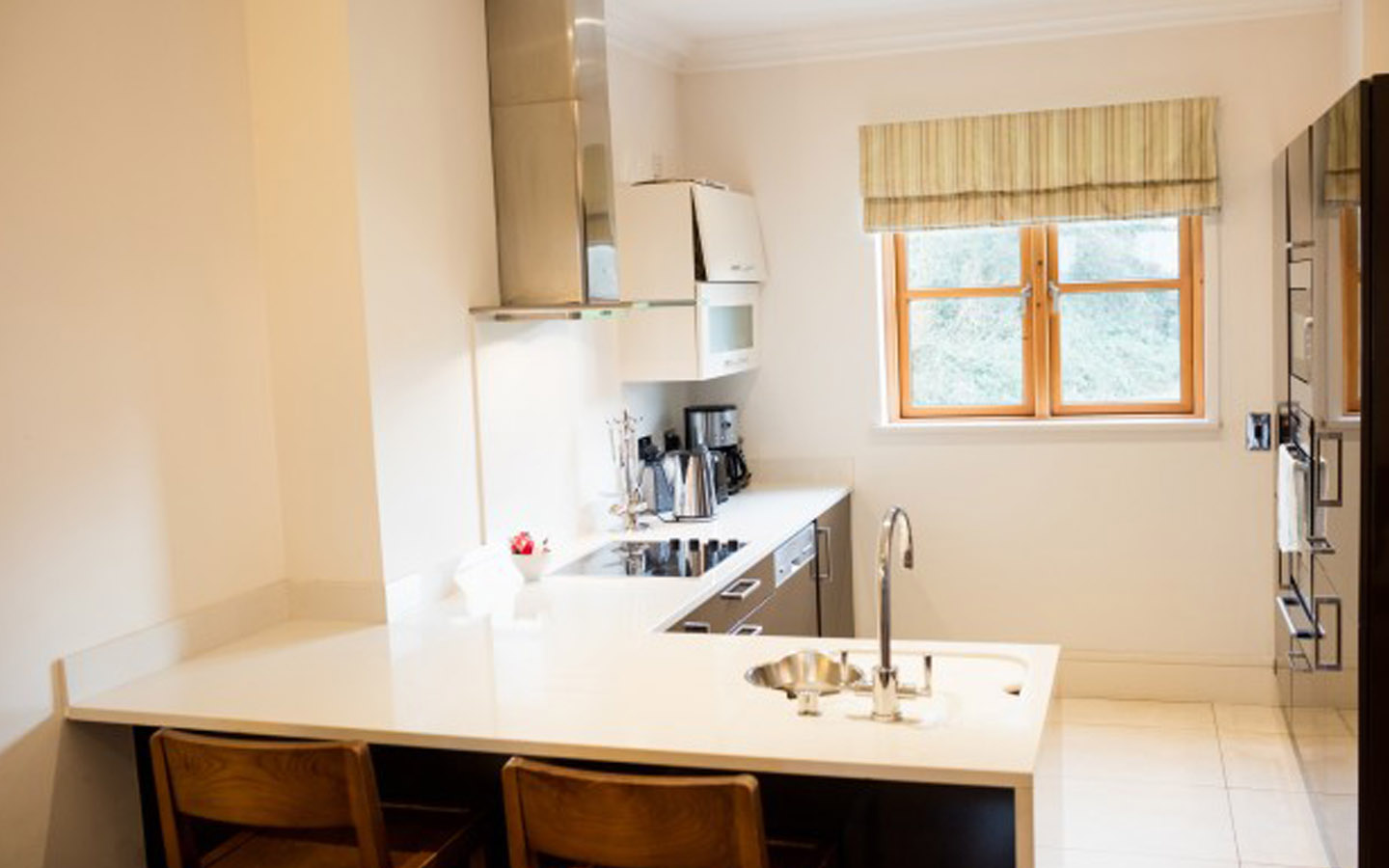 ستائر رومانية