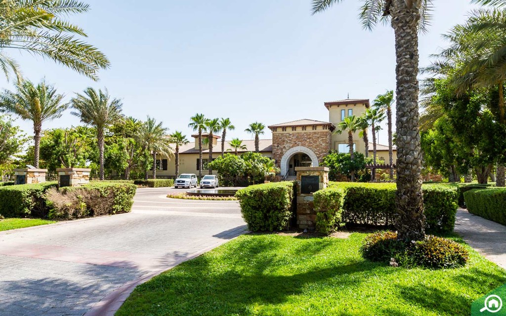 Villas in Saadiyat Island