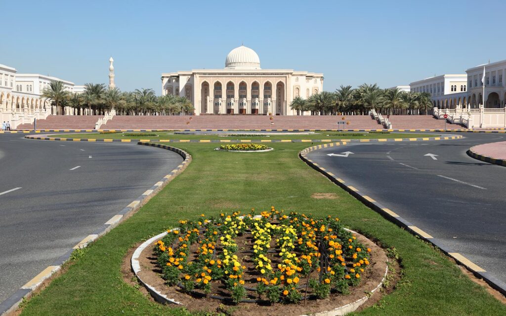 المدينة الجامعية في الشارقة