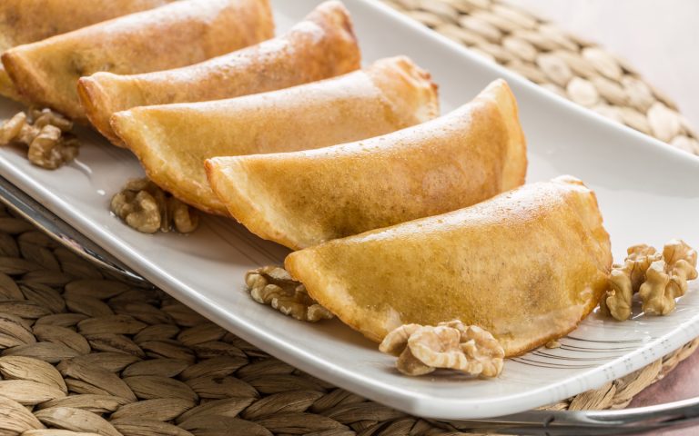 Best Arabic Sweet Shops in Abu Dhabi: Best Mix, Ibsais & More - MyBayut