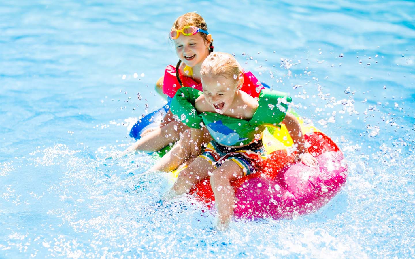 toddlers in a pool