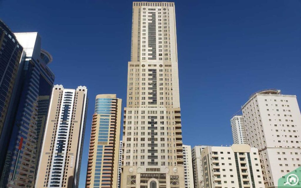 towers to rent apartments in al khan