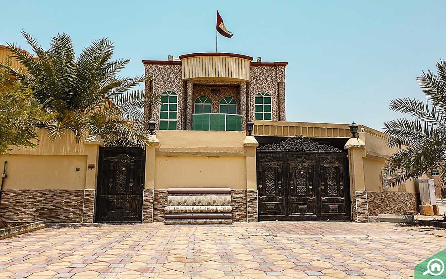 فيلا في الروضة عجمان